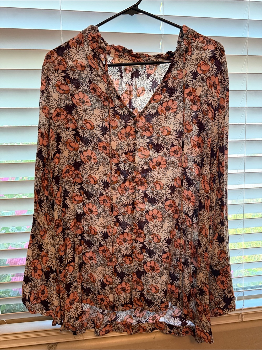 Women's Floral V-Neck Long Sleeve Blouse - Peach & Black